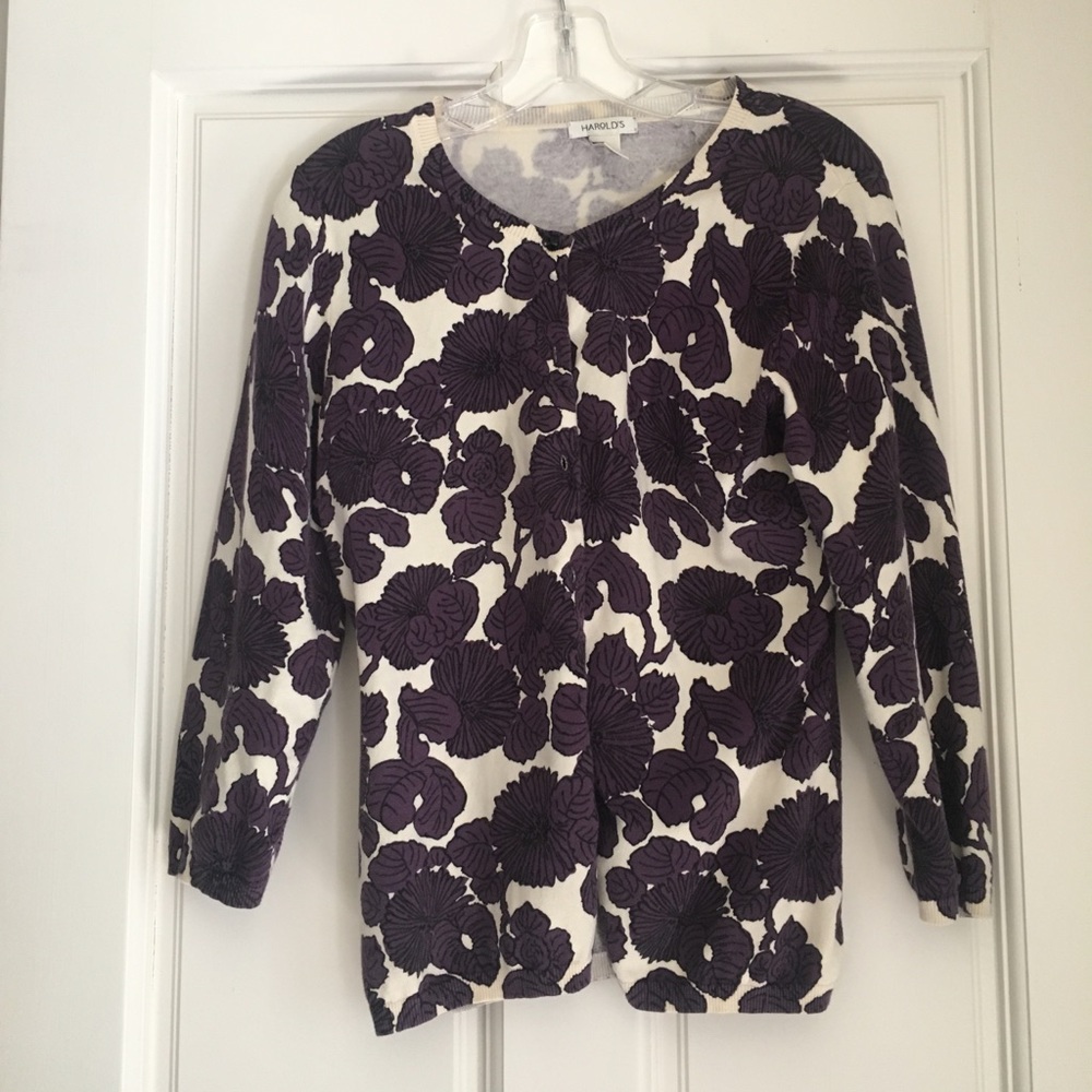 Harold’s 3/4th sleeve light cardigan